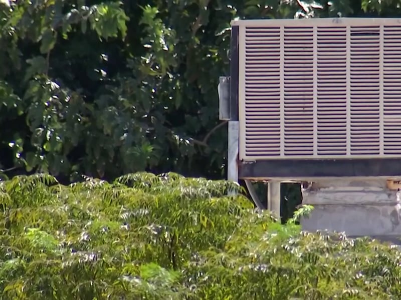Advocates want to extend the ban on shutting off electricity.