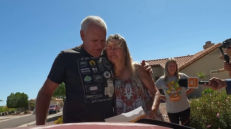 Cindy’s kindness and generosity prompted Roger to contact Arizona’s Family Surprise Squad.  