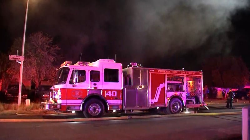 Phoenix Fire responds to a house fire that injured 2 people in the Maryvale area.