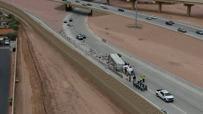 A dump truck crash blocks lanes on I-10 in Tempe.