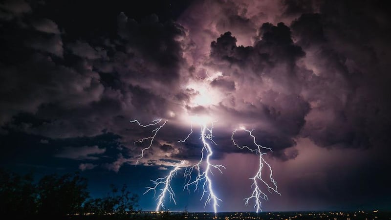 Lightning near Tucson. (Source: Lori Grace Bailey Photography)