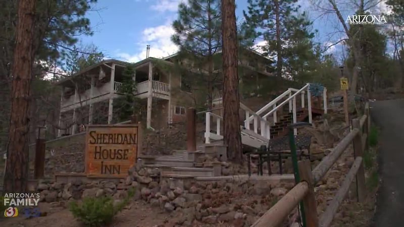 Arizona Highways TV host Robin Sewell takes you to the enchanting town of Williams, Arizona,...