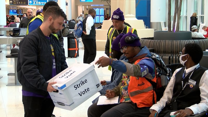Hundreds of  workers at Charlotte-Douglas International Airport are voting today on whether to...