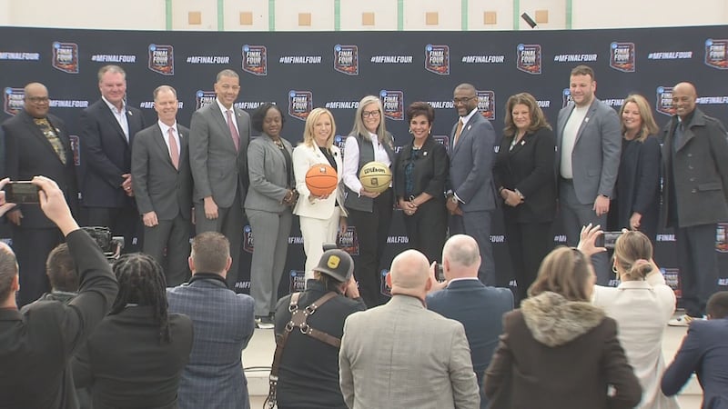 Arizona politicians and leaders got together to show the state is ready to host the Final Four.
