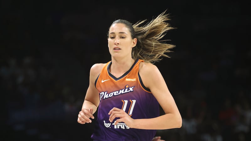 Phoenix Mercury guard Rebecca Allen (11) during a WNBA basketball game, Tuesday, May 14, 2024,...